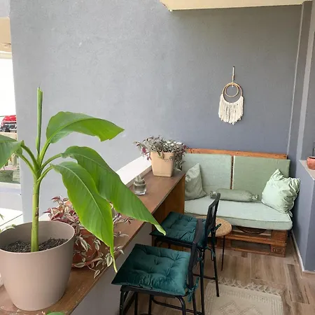 アパート Apartament Langa Hanul Cu Peste 2 ナボダリ